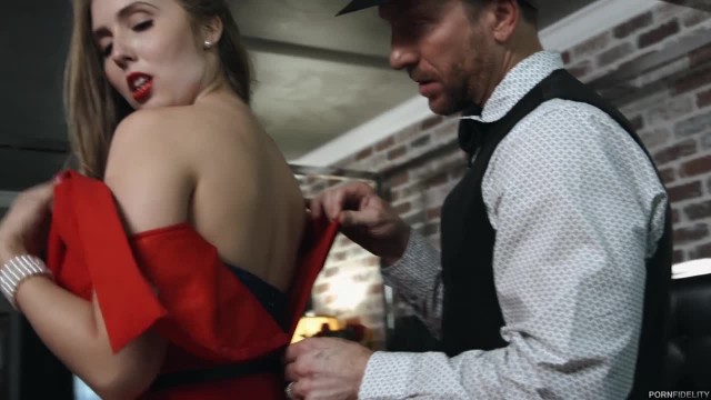 Красотка обкончалась в комнате утех - #3