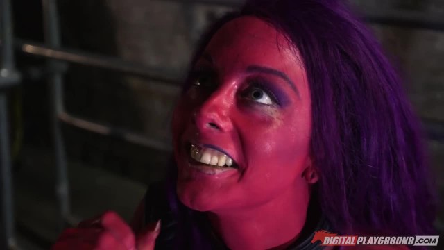 Фиолетоволосая трахается с монстрами - #9